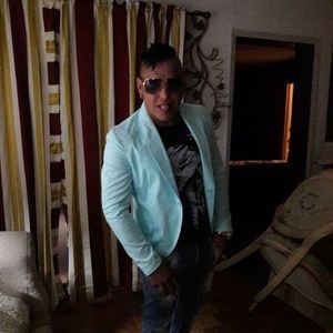 Meet your Posher, Alan camacho